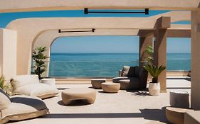 Batis Aero Beachfront Wellbeing Hotel